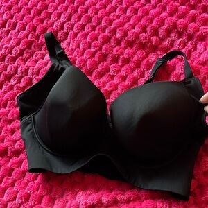 Sleek Black Women's Bra
